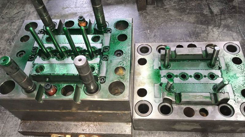 双色模具开模速度解析：影响因素与优化策略